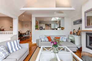 Living area - 2- click for photo gallery